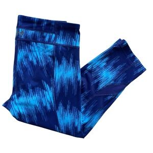Under Armour Studio Take A Chance Women S Blue Prt Capri Legging All Season Gear